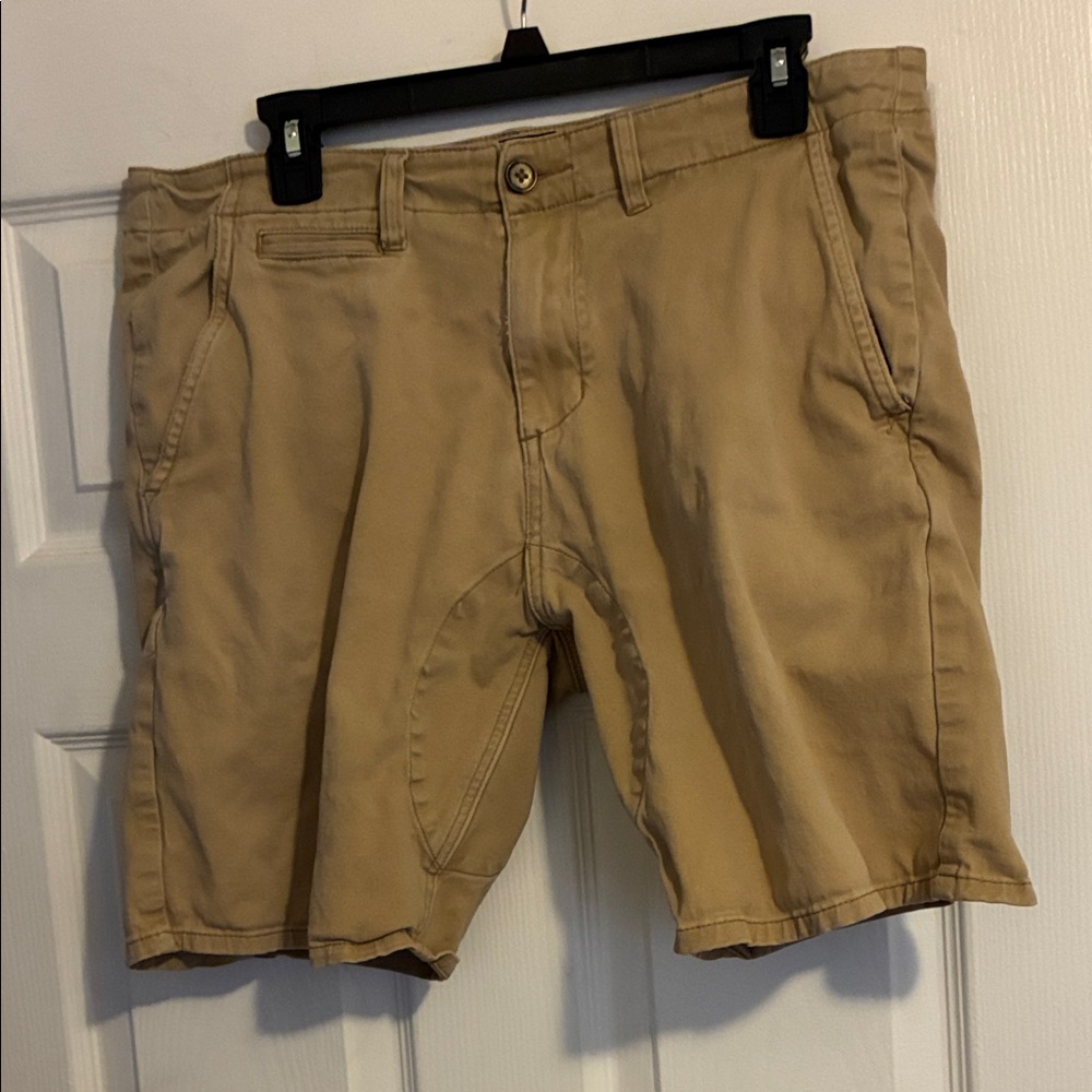 Wilder & Sons shorts - 32, 8” inseam